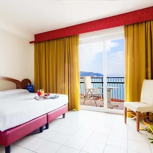 Piccolo Hotell Diano Marina