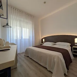 Piccolo Hotell Verona